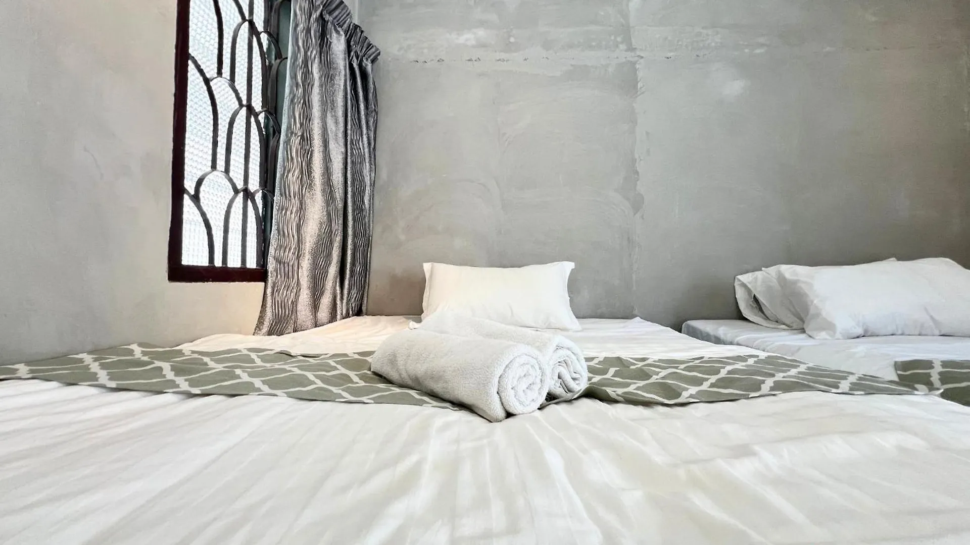 Melaka Wan Show Land House With Private Pool For 16Pax